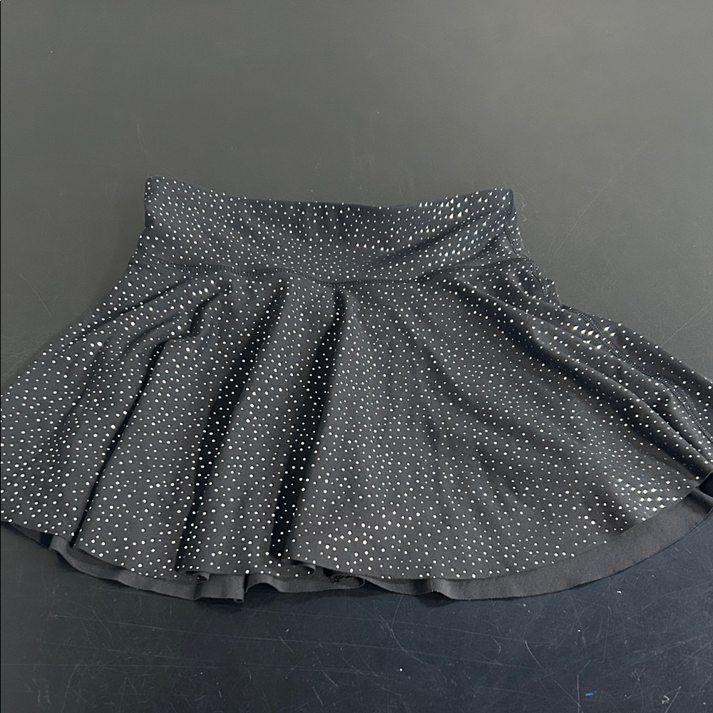 Old Navy‎ Black and White Dotted Skort